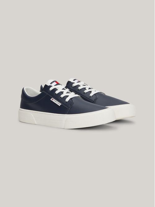 DEPORTIVOS ESSENTIAL ESTILO SKATER