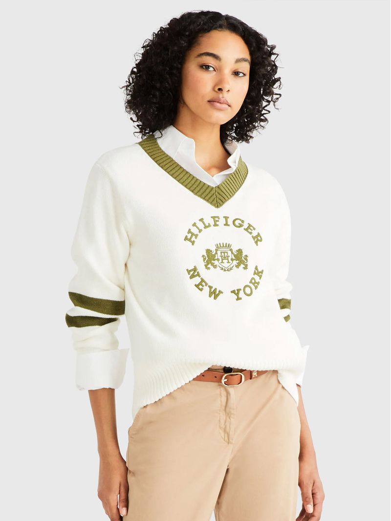 SUÉTER UNIVERSITARIO DE CUELLO REDONDO