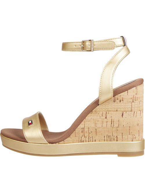 SANDALIAS CON CUÑA ALTA