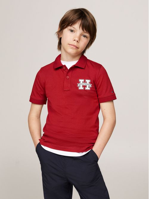 POLO DE CORTE REGULAR CON INICIAL (NIÑOS)