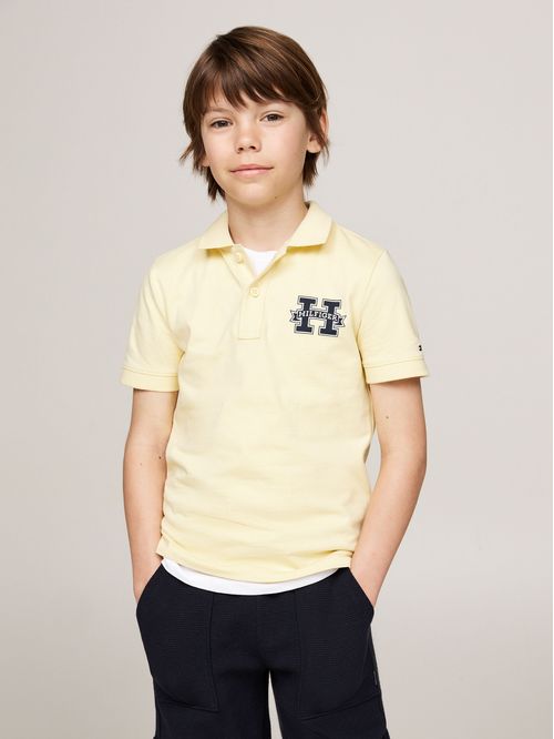 POLO DE CORTE REGULAR CON INICIAL (NIÑOS)