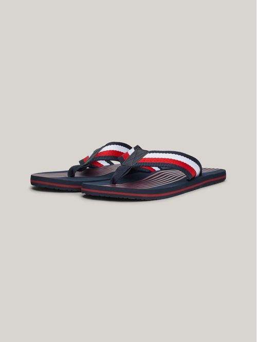 ZAPATILLAS CON CINTA DISTINTIVA EN TIRAS
