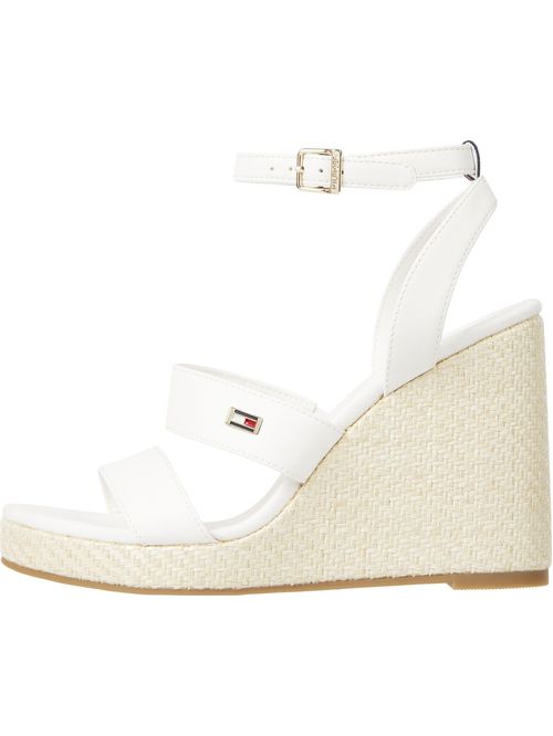 SANDALIAS DE CUÑA ALTA CON DETALLES DE CUERDA