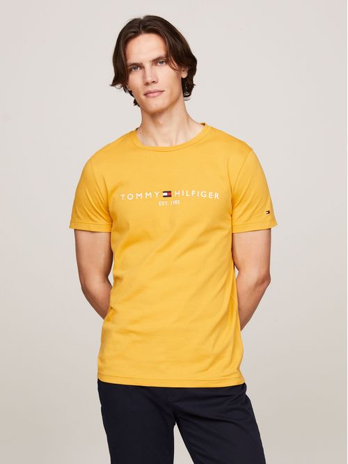 CAMISETA CON LOGO BORDADO