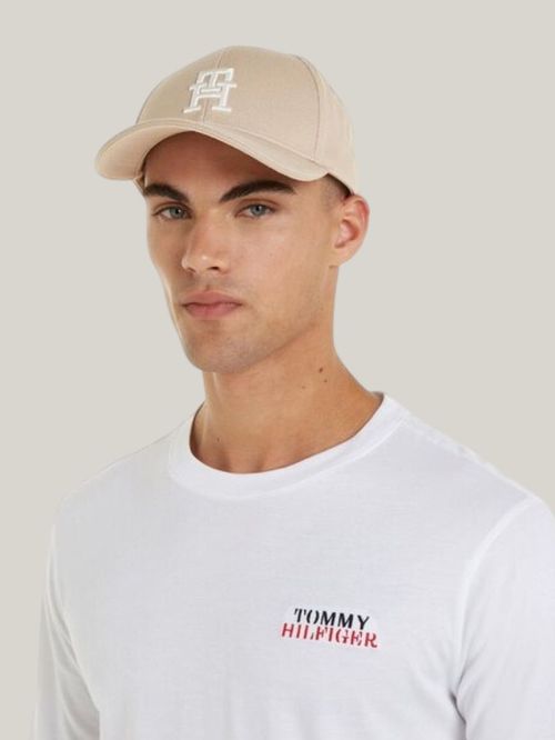 GORRA DE SEIS PANELES CON MONOGRAMA TH