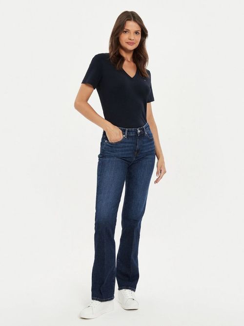 CAMISETA CLÁSICA CON CUELLO EN V
