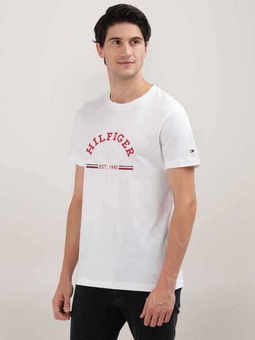 CAMISETA DE CORTE SLIM CON LOGO