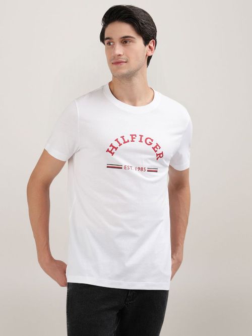 CAMISETA DE CORTE SLIM CON LOGO