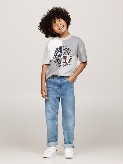 CAMISETA CON LOGO ENSAMBLADO
