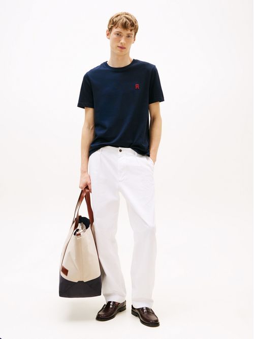 CAMISETA CON MONOGRAMA TH A CONTRASTE