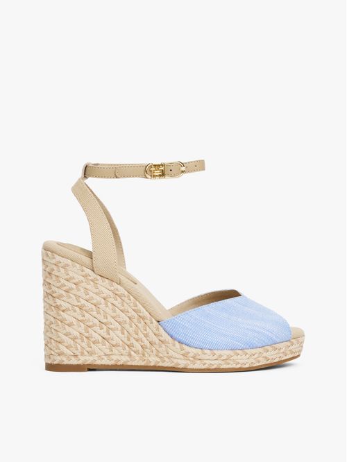 SANDALIAS DE TACO EN TEJIDO CHAMBRAY