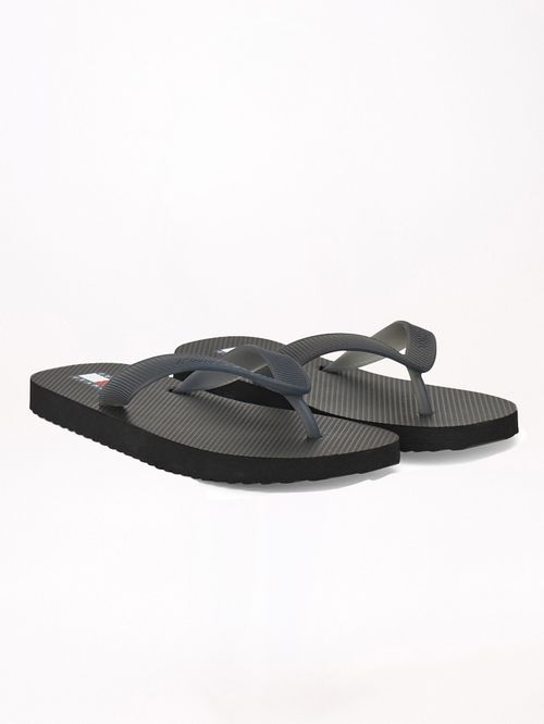 ZAPATILLAS CON SUELA DENTADA Y LOGO