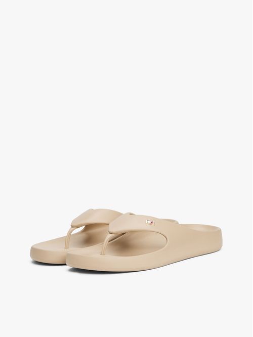 ZAPATILLAS ANATÓMICAS CON LOGO ESMALTADO