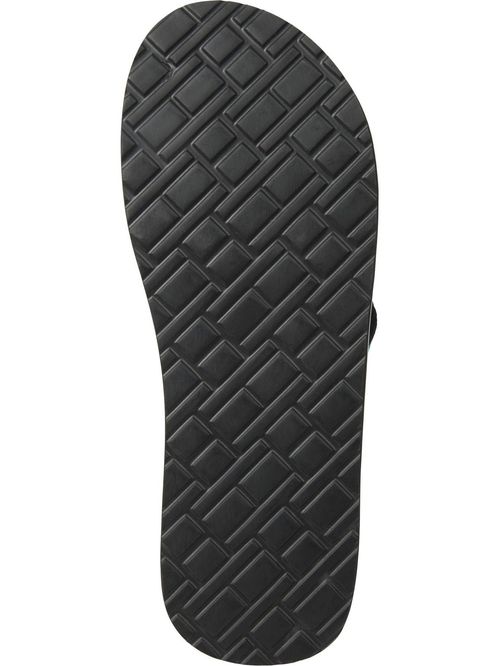 ZAPATILLAS CON PARCHE DISTINTIVO