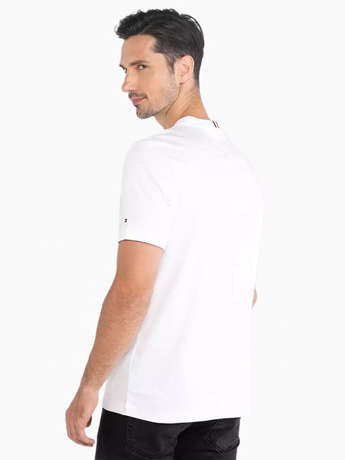 CAMISETA CON LOGO GRÁFICO DORADO EN EL PECHO