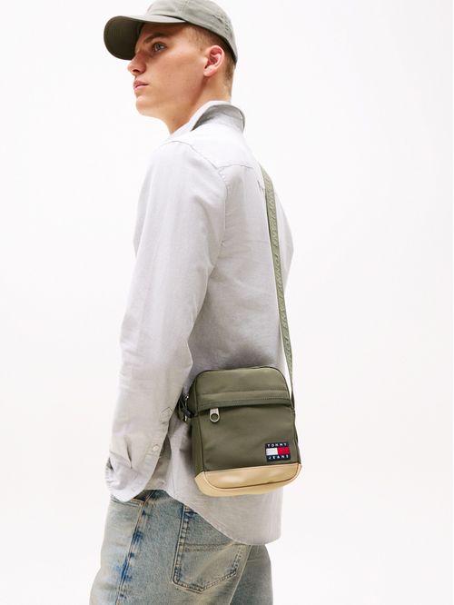 BOLSO REPORTER CRUZADO ESSENTIAL