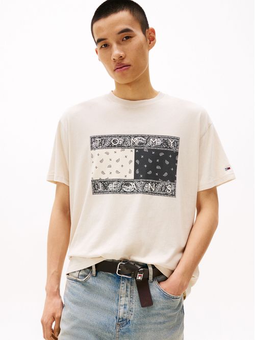 CAMISETA AMPLIA CON LOGO DE CACHEMIR