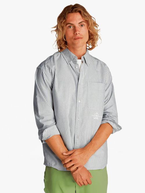 CAMISA OXFORD DE RAYAS DE CORTE RELAXED