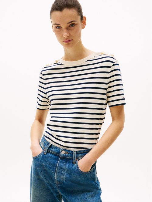 CAMISETA AMPLIA DE RAYAS CON CUELLO BARCO