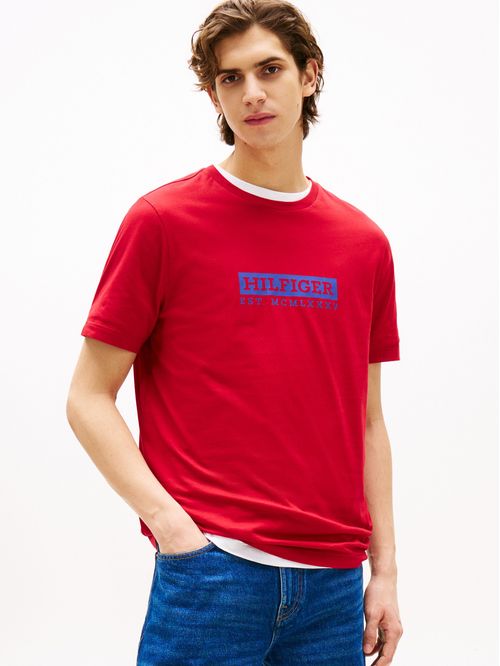 CAMISETA CON LOGO GRÁFICO
