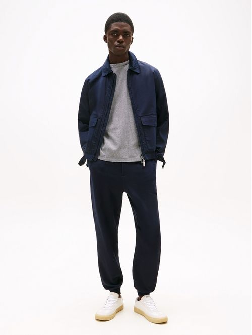PANTALÓN JOGGERS GLOBAL STRIPE CON BAJO ELÁSTICO