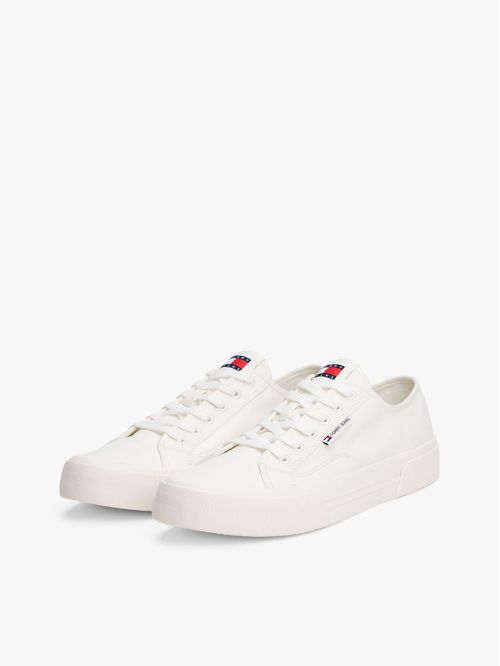 DEPORTIVOS DE LONA CON CORDONES