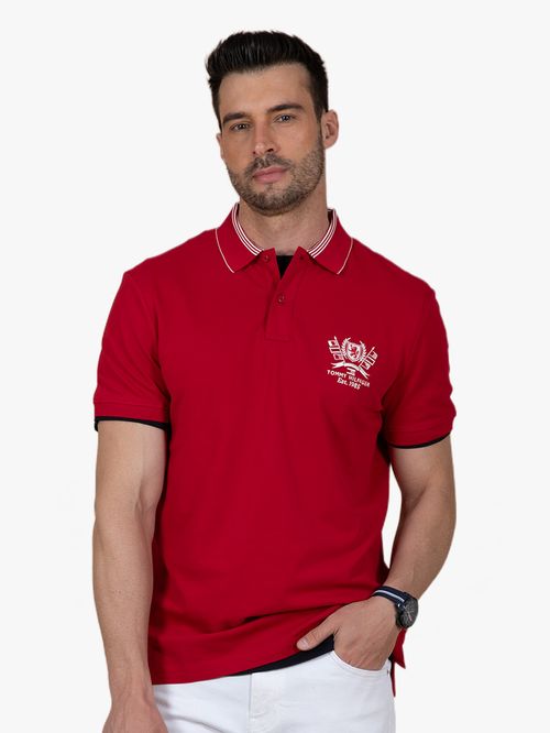 POLO DE CORTE REGULAR CON ESCUDO TH BORDADO