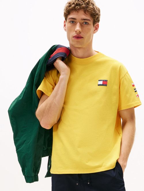 CAMISETA AMPLIA HILFIGER CON LOGO TRASERO