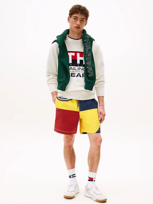 SUÉTER HILFIGER ELÁSTICO CON LOGO EN INTARSIA