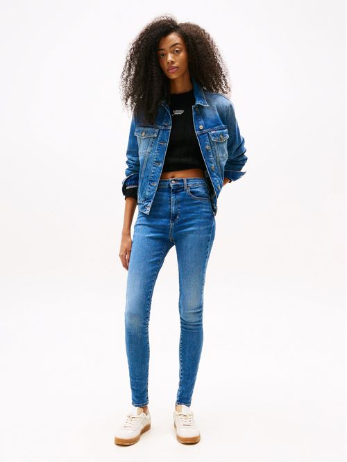 JEANS SYLVIA SKINNY DE TIRO ALTO