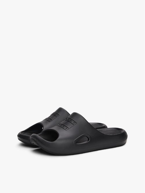 ZAPATILLAS CON LOGO EN RELIEVE