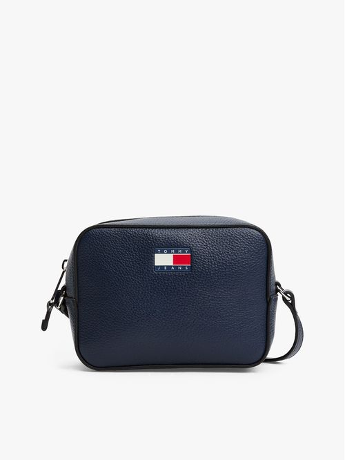 CARTERA CRUZADA CON INSIGNIA TONAL