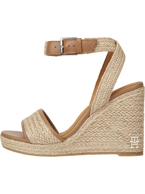SANDALIAS DE TACO ALTO DE LINO