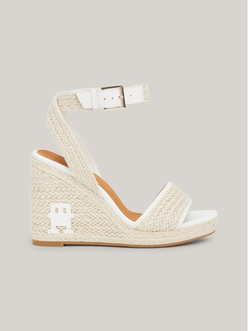 SANDALIAS DE TACO ALTO DE LINO
