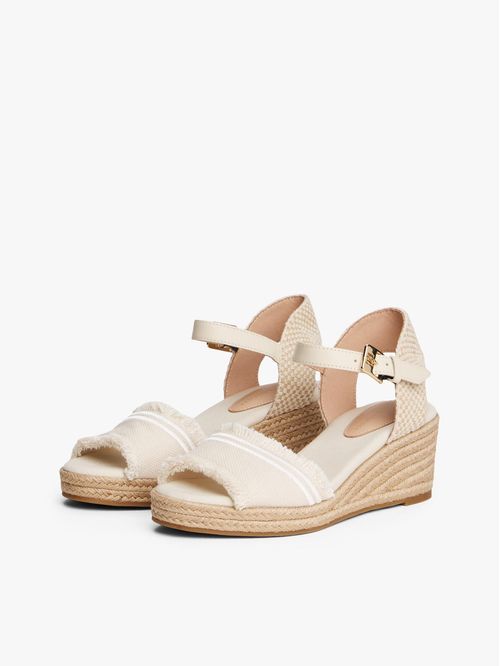 SANDALIAS DE CUÑA EN LONA CON FLECOS