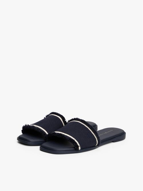 SANDALIAS DE LONA CON RIBETE DESHILACHADO