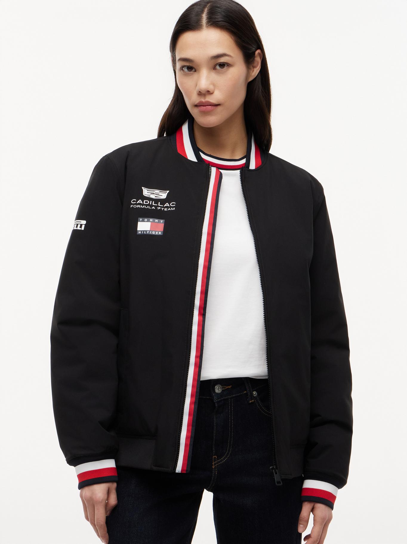CHOMPA UNIVERSITARIA TH X CADILLAC FORMULA 1® TEAM